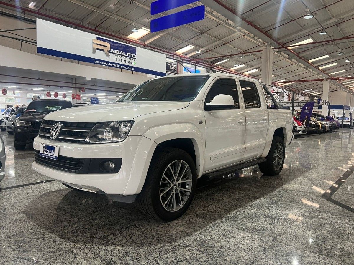 Volkswagen Amarok 2.0 Trendline Cab. Dupla 4x4 4p Automática