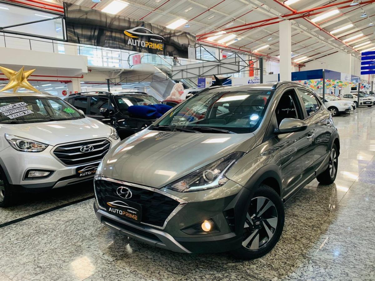 HYUNDAI HB20X DIAMOND PLUS 1.6 AUTOMÁTICO GARANTIA DE FABRICA