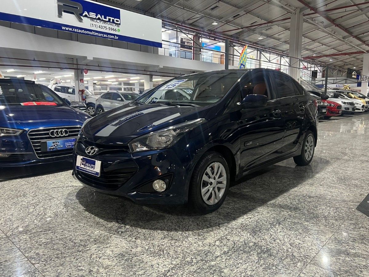 Hyundai HB20S 1.6 Comfort Plus Flex 4p