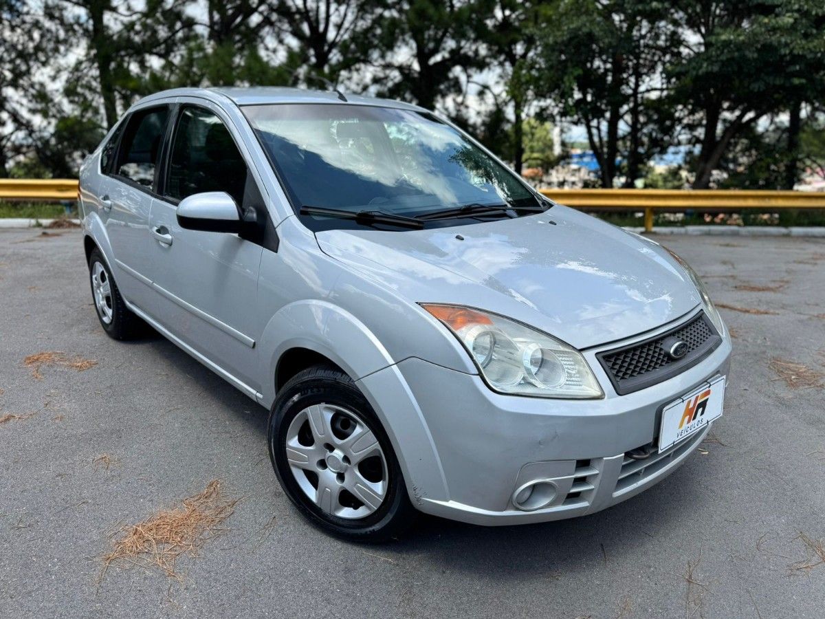 FORD FIESTA SEDAN1.6FLEX 2009