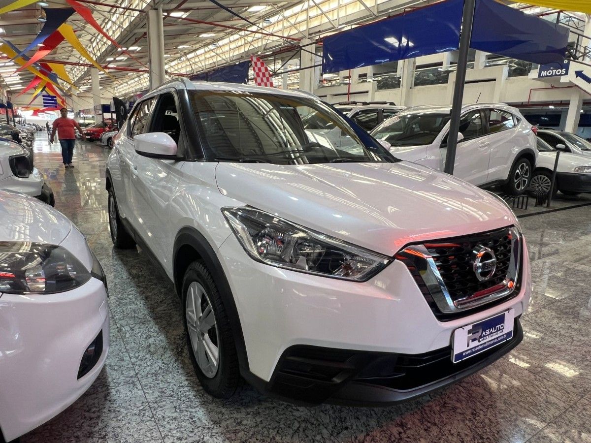 KICKS S 1.6 16V FlexStar 5p Mec.