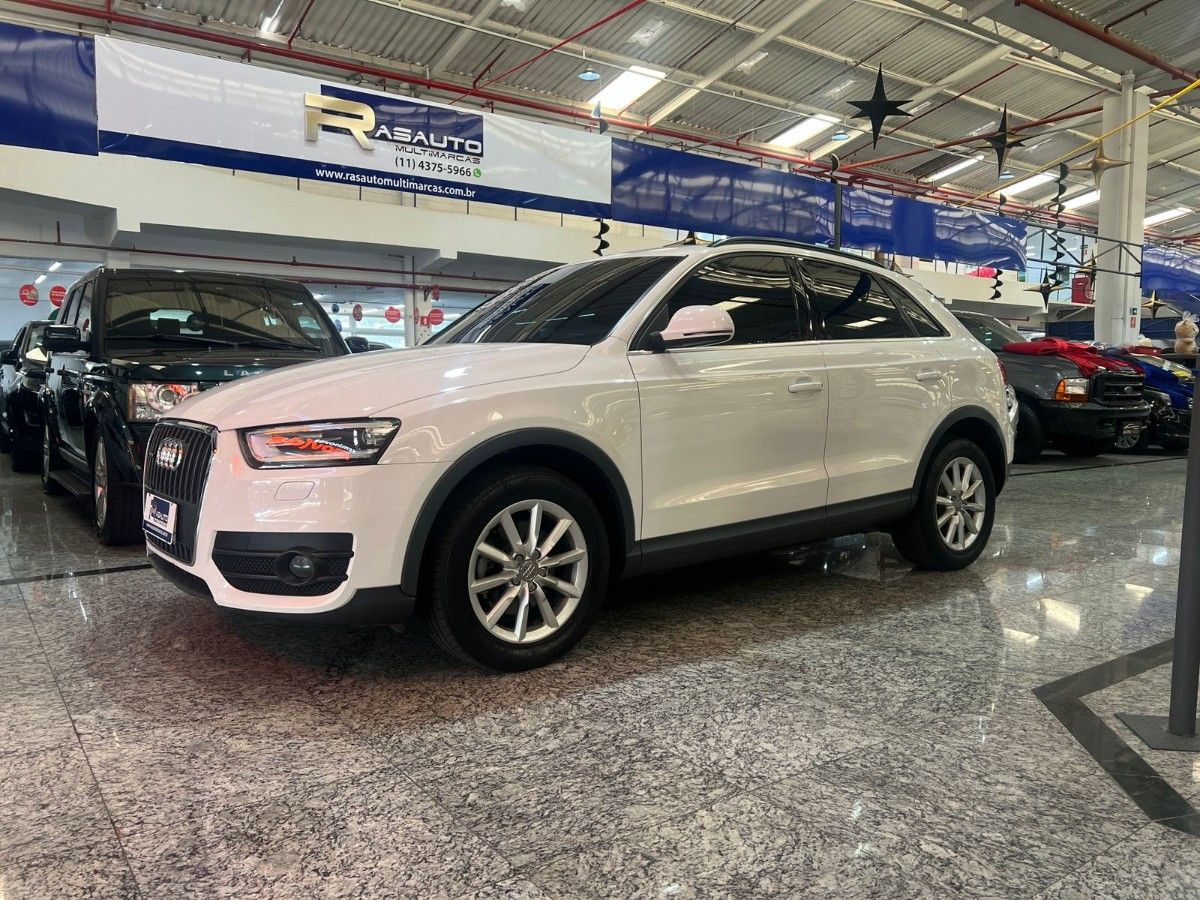 Q3 2.0 TFSI Quat. 170/180cv S-tronic 5p