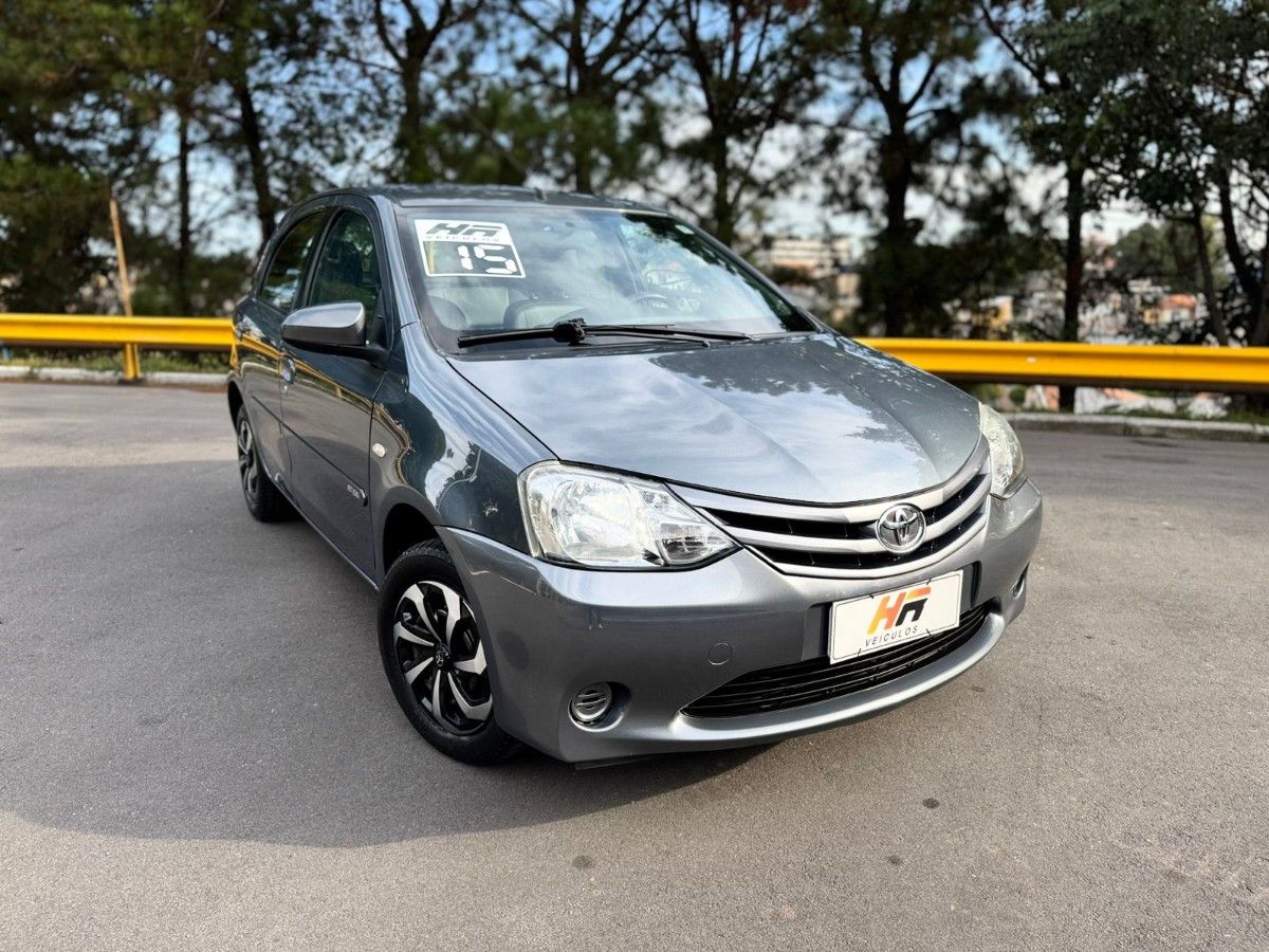 ETIOS XS 1.5 Flex 16V 5p Mec.