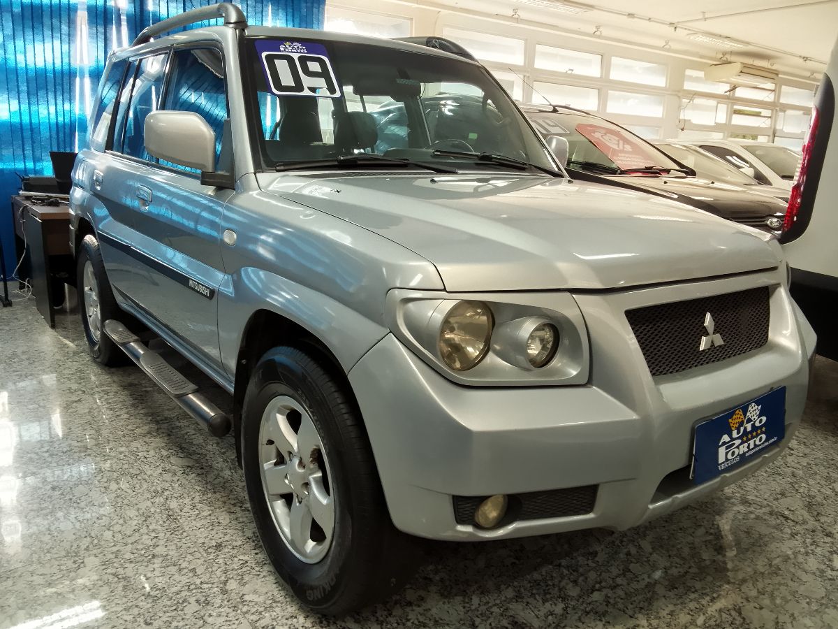 PAJERO TR4
