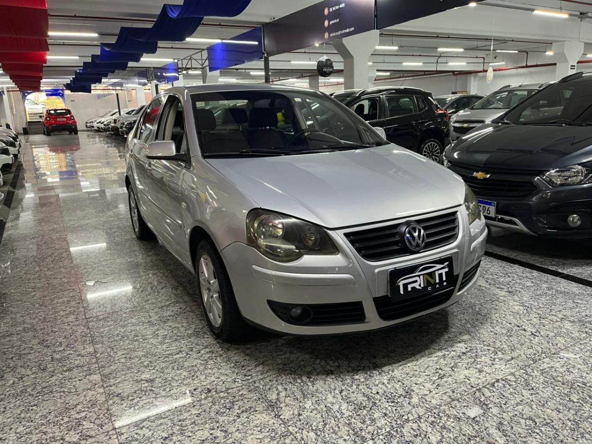 Volkswagen POLO Comfort 1.6 Sedan
