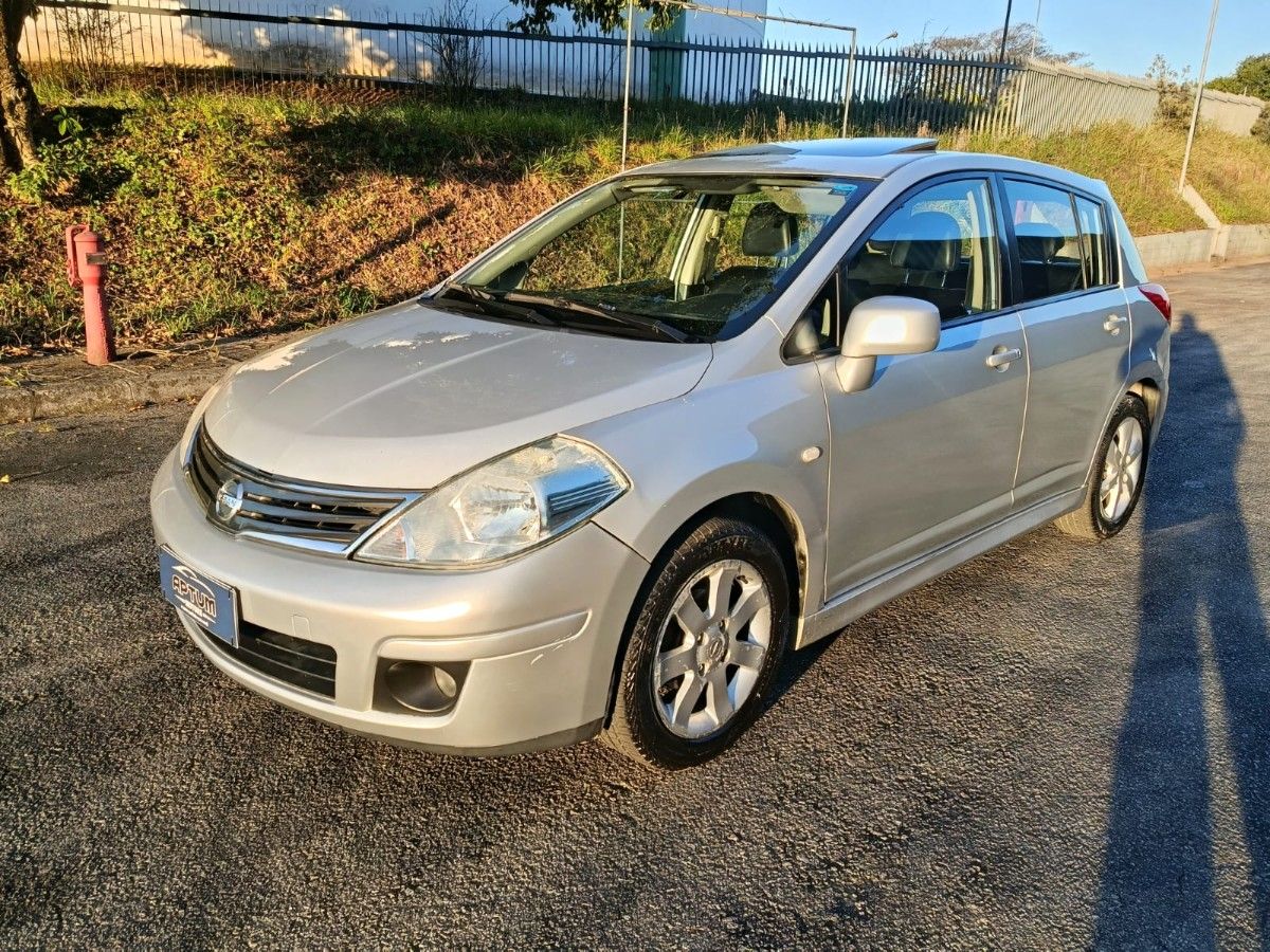 NISSAN TIIDA - 2012/2013