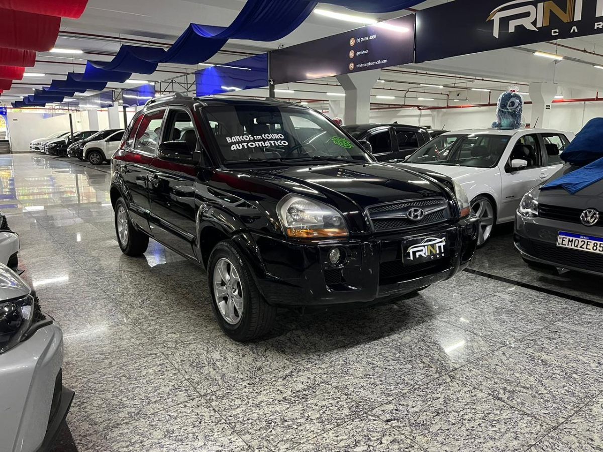 Hyundai TUCSON GLS 2.0