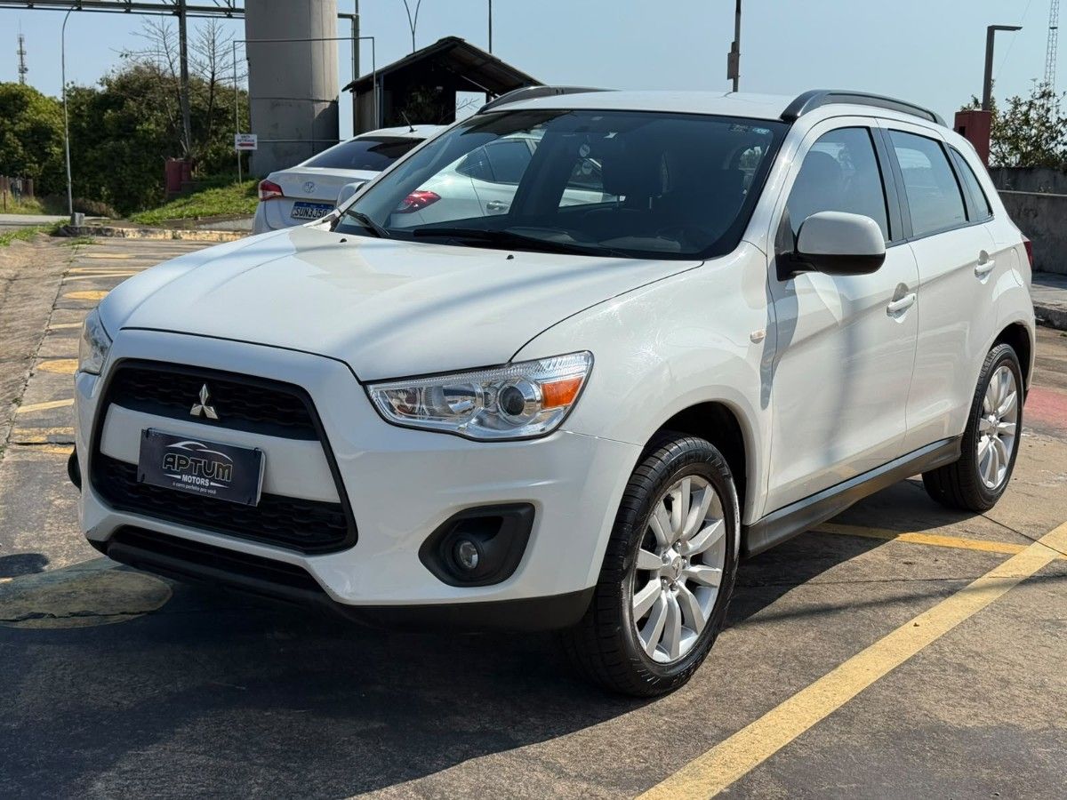 MITSUBISHI ASX 2014