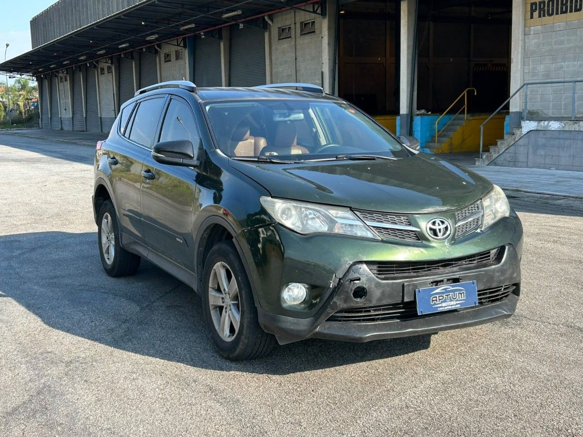 TOYOTA RAV4 2013